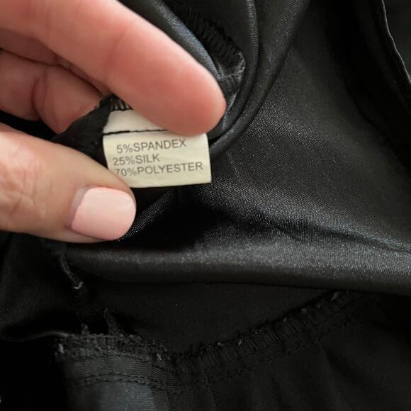 Rossi Roma Black Ruffle Jacket Top Medium Italy Silk MISSING BUTTON Y2K 90s - Picture 8 of 9